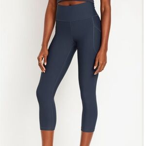NWT Old Navy crop Powersoft leggings